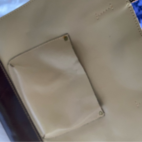 EUCPatrica Nash Tote - Picture 3 of 8